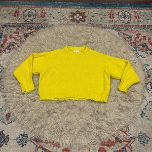 Pistola neon yellow sweater size XL